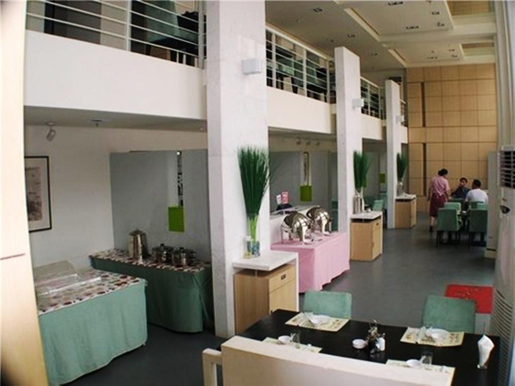 Jinjiang Inn - Shanghai Everbright Convention & Exhibition Center 외부 사진